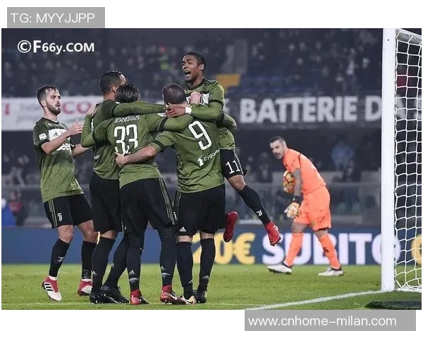 巴萨与尤文图斯巅峰对决海报展现足球激情与荣耀之战 巴萨与尤文图斯巅峰对决海报展现足球激情与荣耀之战